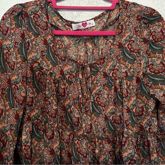 Semi sheer bell sleeve bohemian flowy top size Large - Picture 8 of 9